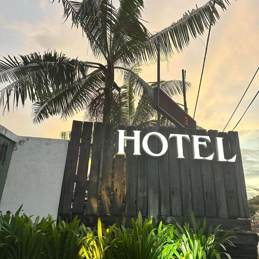 I Garden Hotel イポー エクステリア 写真